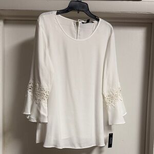Zac & Rachel Cream Blouse with Lace Sleeves